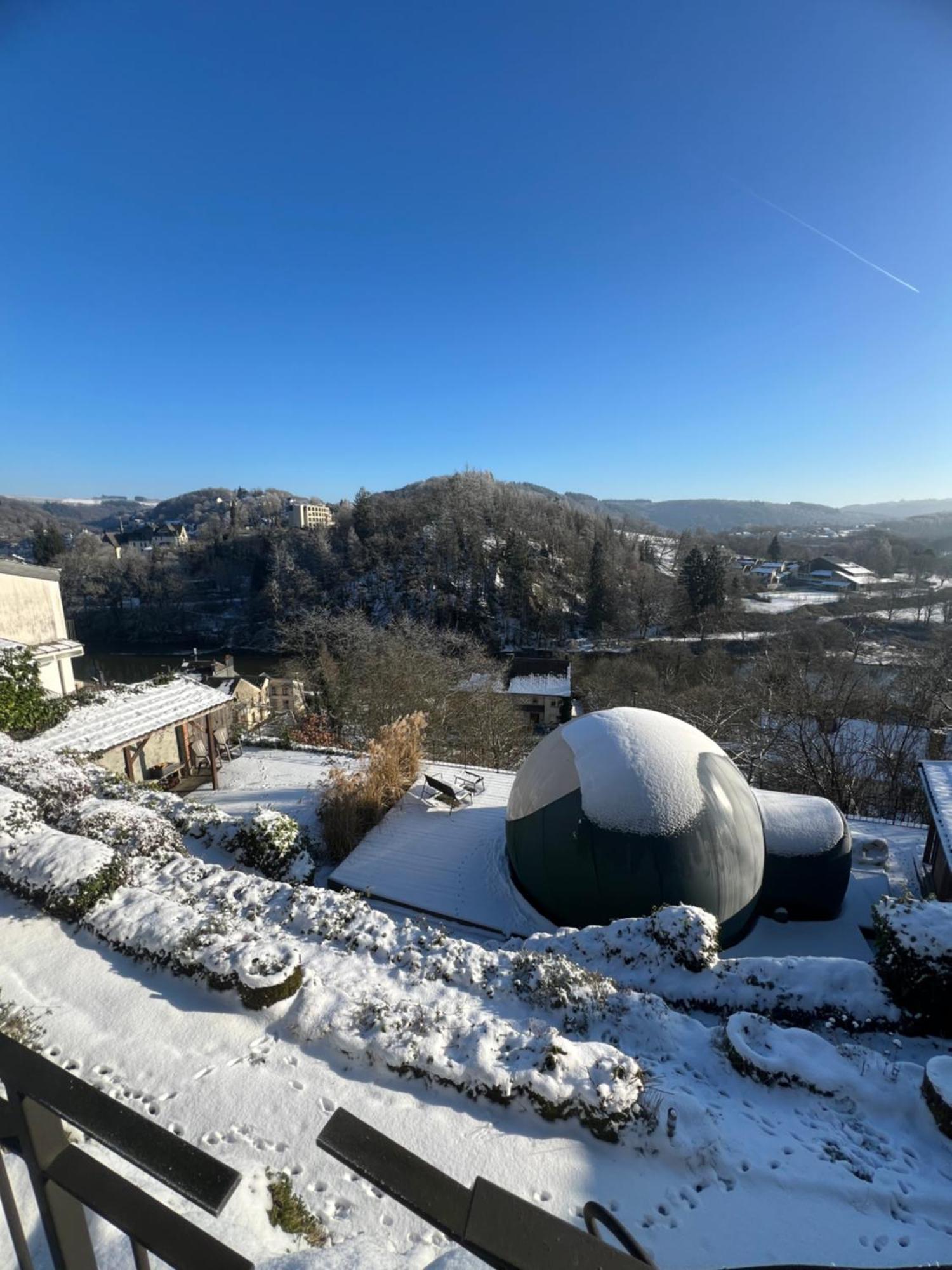 Hotel Bulle Time Flies - logement insolite à Bouillon Extérieur photo